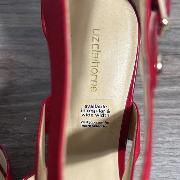 LIZ CLAIBORNE RED PATENT LEATHER HEELS POINTY TOE BACK ZIPPER HEELS SIZE 9M - Picture 6 of 9